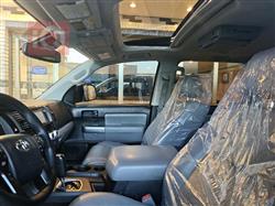 تويوتا سيكويا